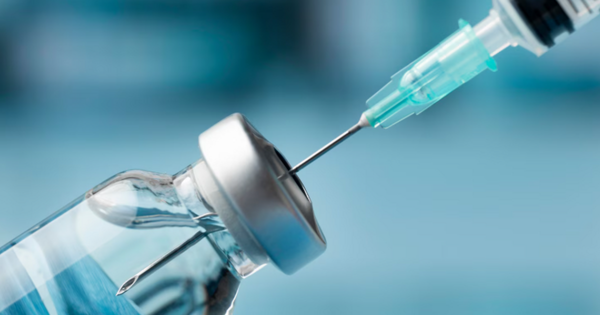 Гущин: российская вакцина от рака не содержит вирусов В центре Гамалеи сообщили, что российская онков...