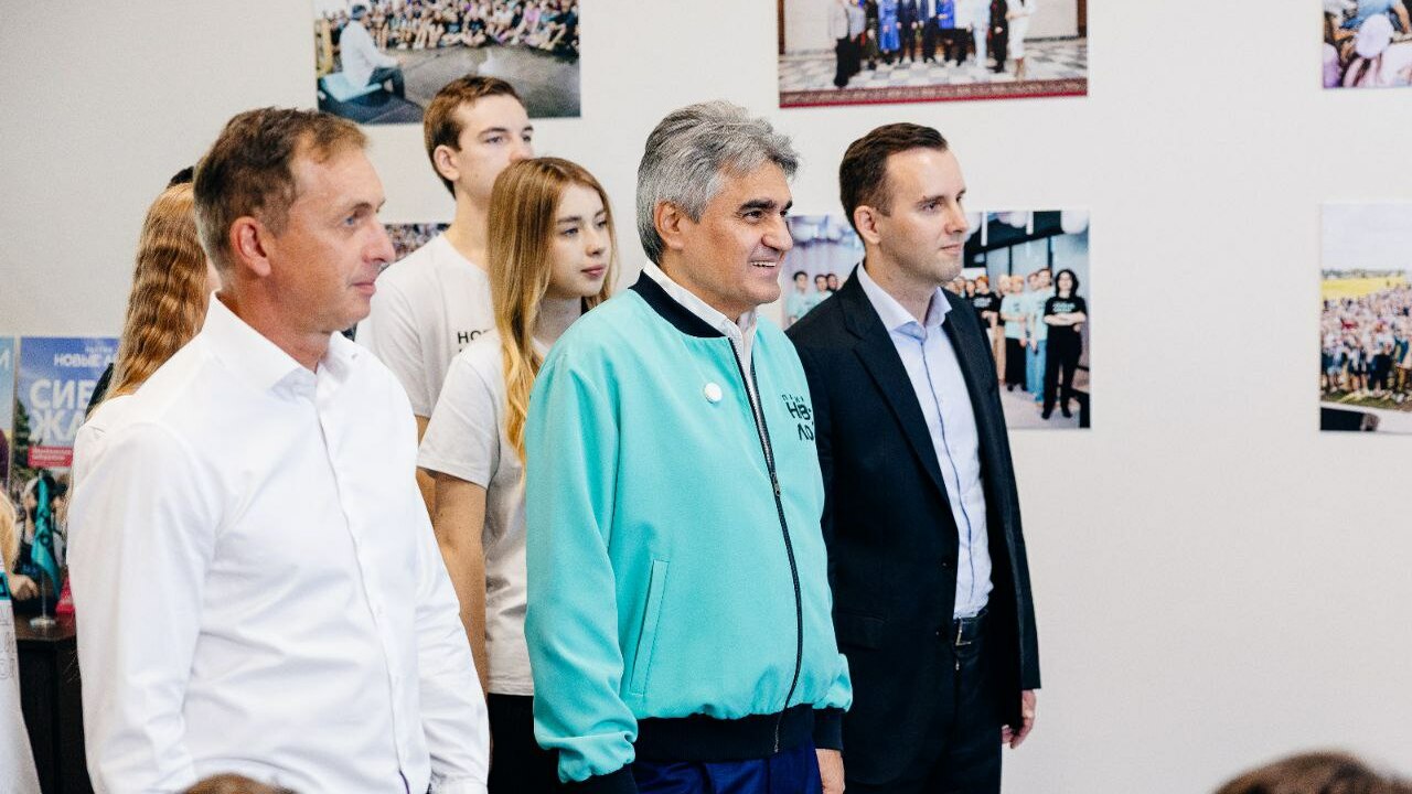 Партия «Новые люди» открыла федеральный ситуаци...