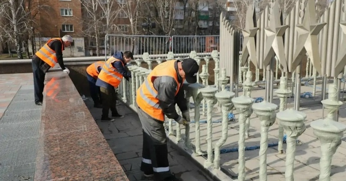 На текущей неделе специалисты приступили к раск...