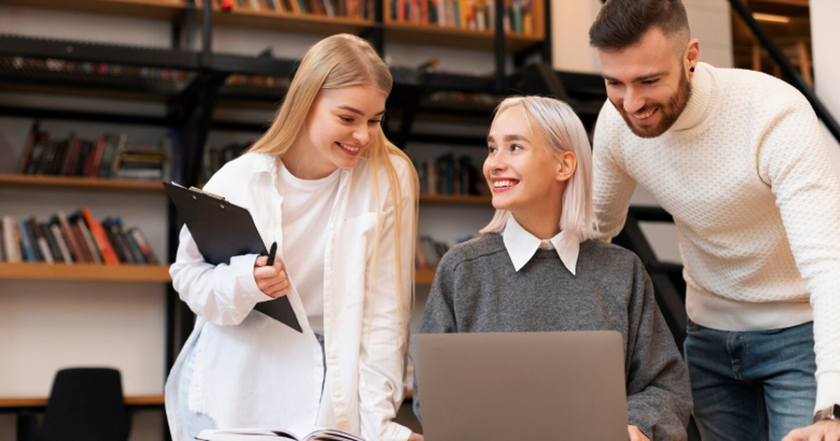 В Госдуме предложили ввести «Никитинскую карту» для путешествий студентов Депутат Сергей Миронов предложил создать студен...