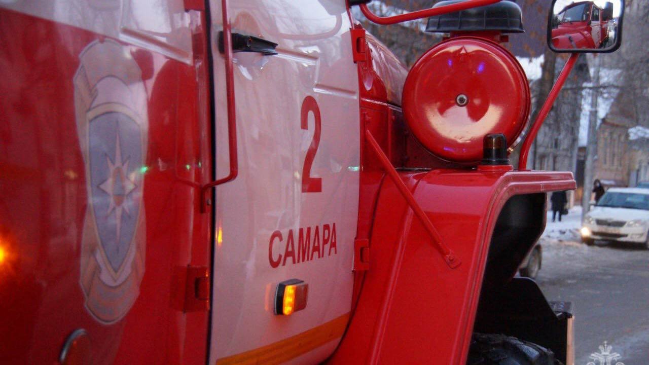21 октября из ТРК "Letout" эвакуировали 300 человек после короткого замыкания В ТЦ сработала пожарная сигнализация