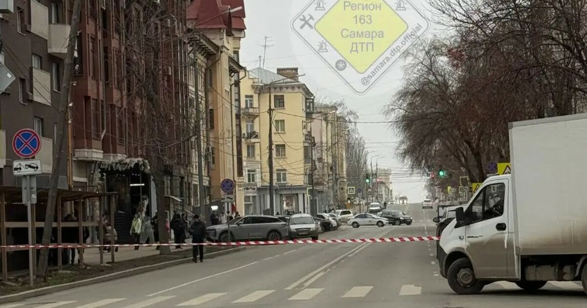 В Самаре приостановлено движение транспорта на ...