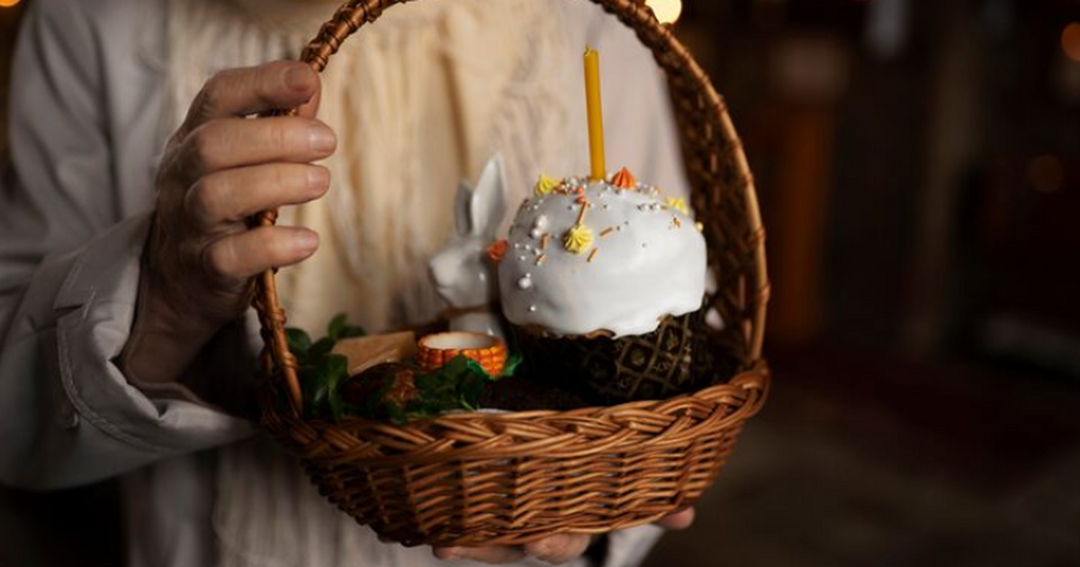 В России верующим объяснили разницу между кулич...
