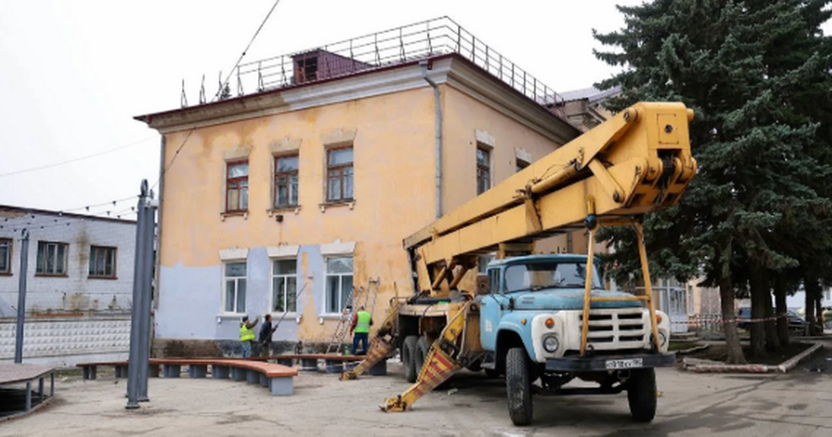 Губернатор Федорищев проинспектировал восстановление 84 из 88 объектов в Снежном Глава области 15 ноября работал в ДНР