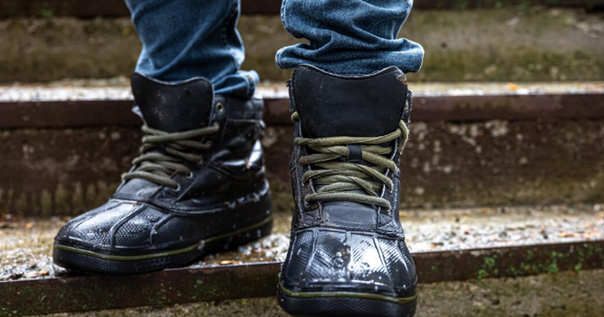 Как ходить по льду безопасно: простой лайфхак д...