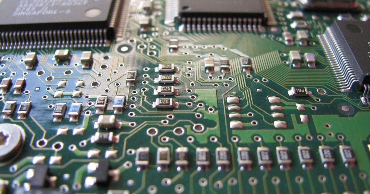 Мировые продажи чипов приблизятся к $1 трлн в 2026 году Рост охватит все регионы и все виды продукции