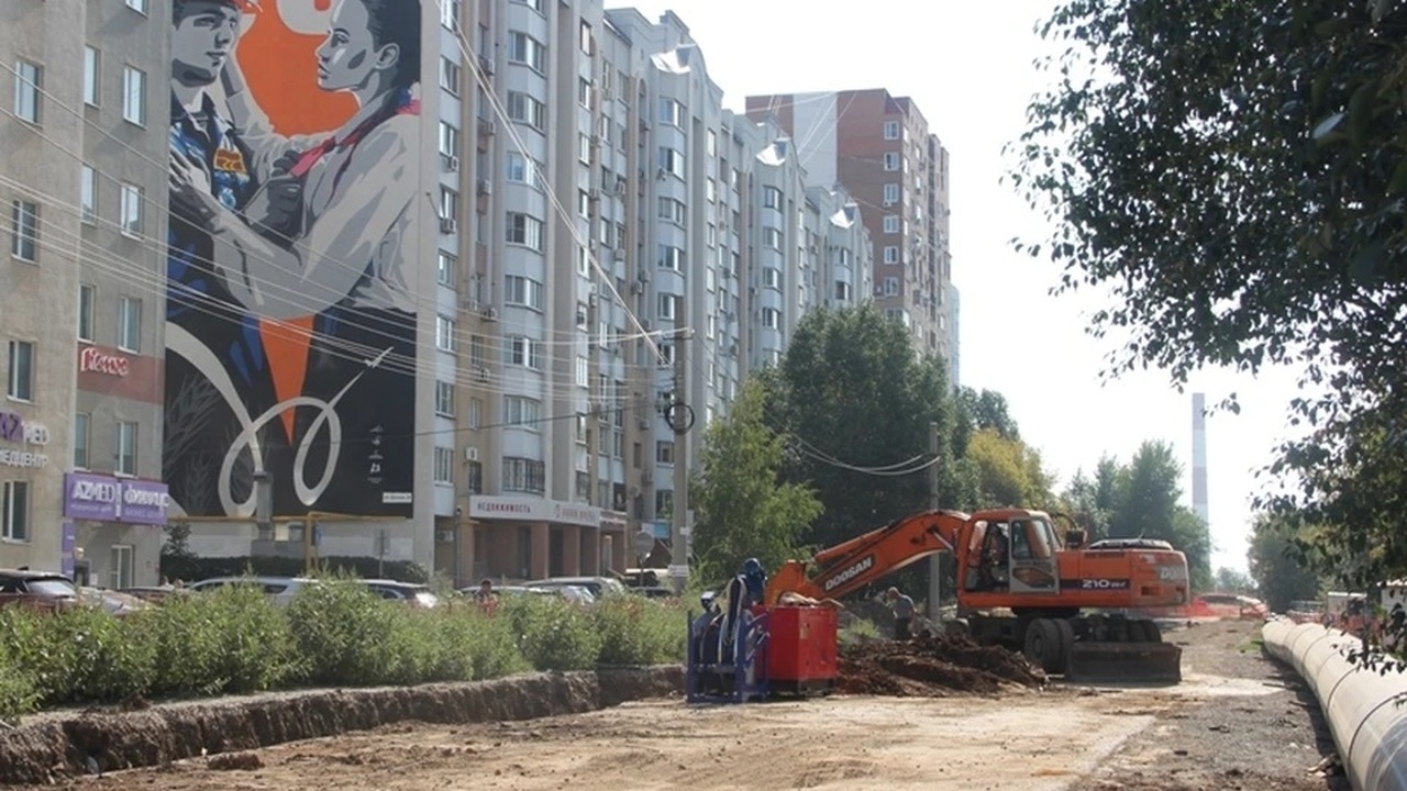 Это связано с ремонтом тепловых сетей Привокзал...