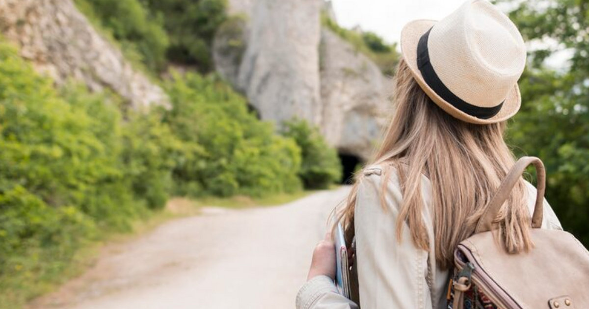 Количество туристов, предпочитающих путешествов...