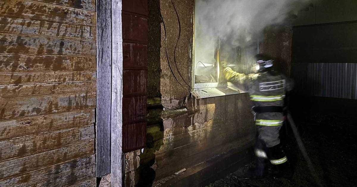 Причина пожара устанавливается