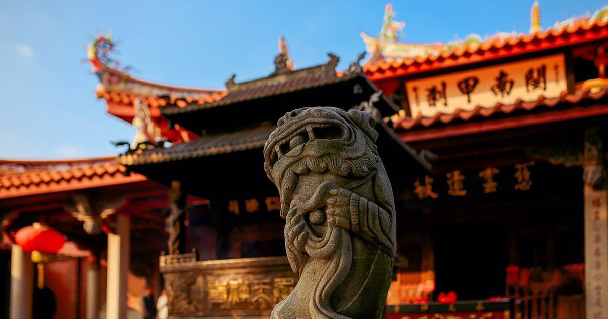 Россияне пожаловались на очереди на границе с Китаем Об этом сообщила Ассоциация туроператоров России