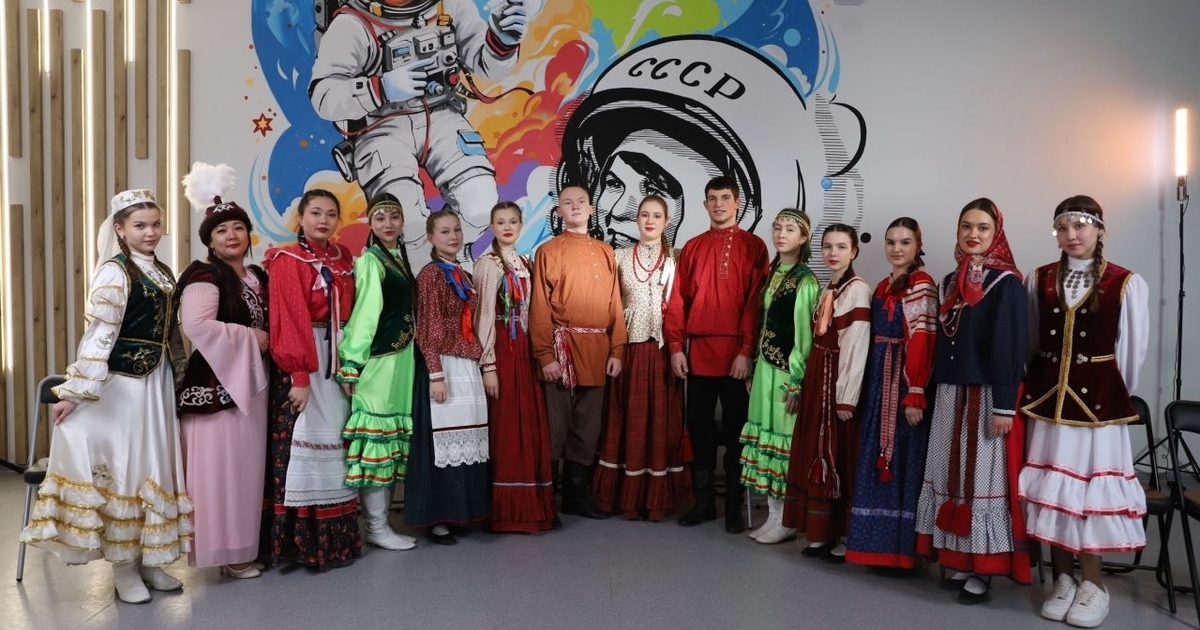 В Самаре дали официальный старт Году единства народов России Прошло прямое включение с марафоном «Россия — с...