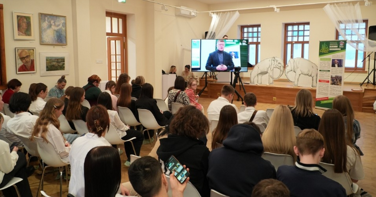 Акция «Переработай батарейку — спаси ежика» ста...