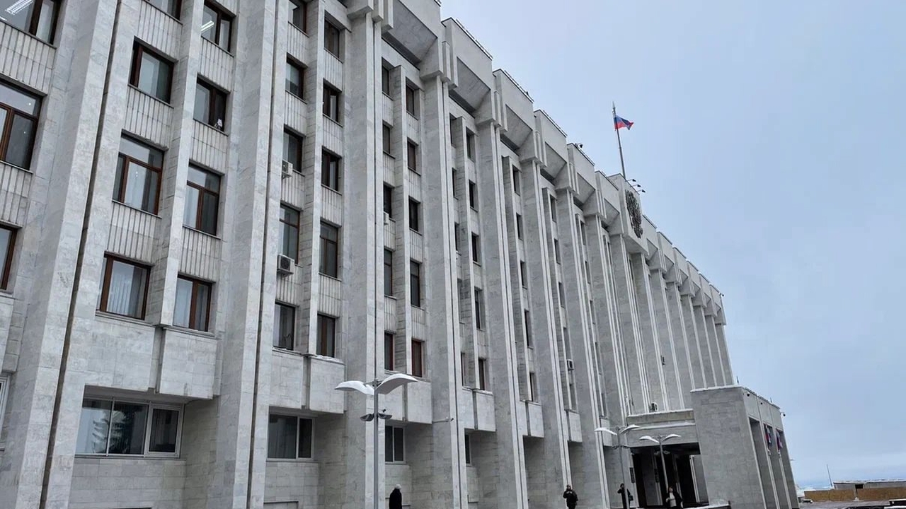 В правительстве области обсуждают внешнее управление финансами Самары Регион уже взял на себя градостроительные функц...
