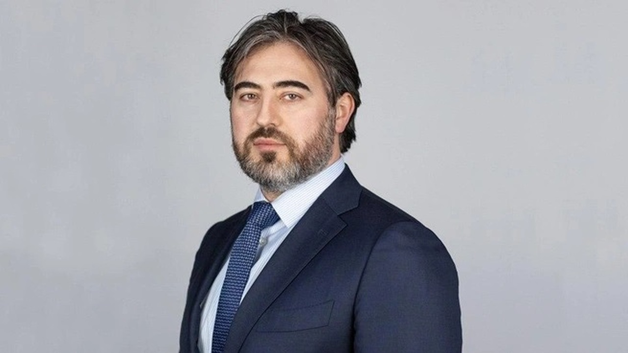 В Самаре назвали возможного кандидата на пост гендиректора "Крыльев Советов" Это член совета директоров клуба Тархан Джабраилов
