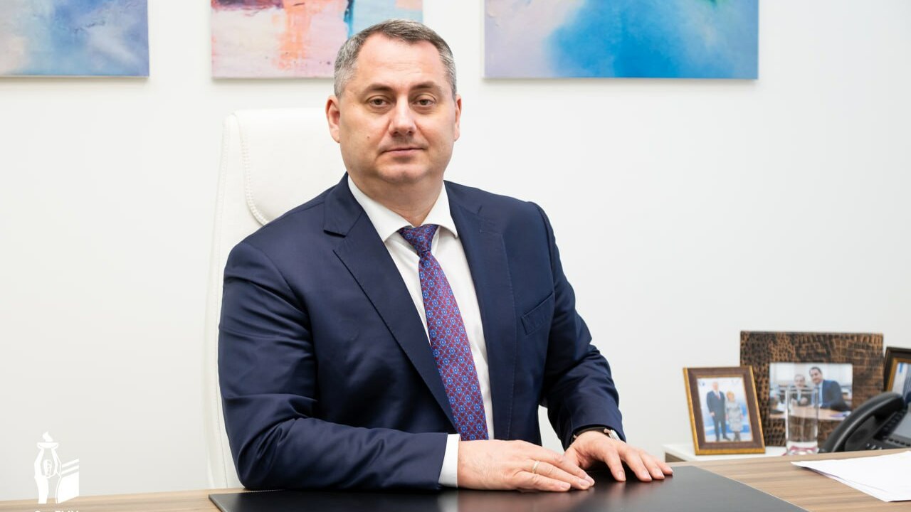 30 мая в Москве ректора СамГМУ избрали членом-корреспондентом Академии Наук Таким образом отмечены выдающиеся научные заслу...