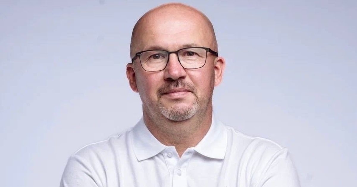 Самарские «Крылья Советов» прекратили сотруднич...