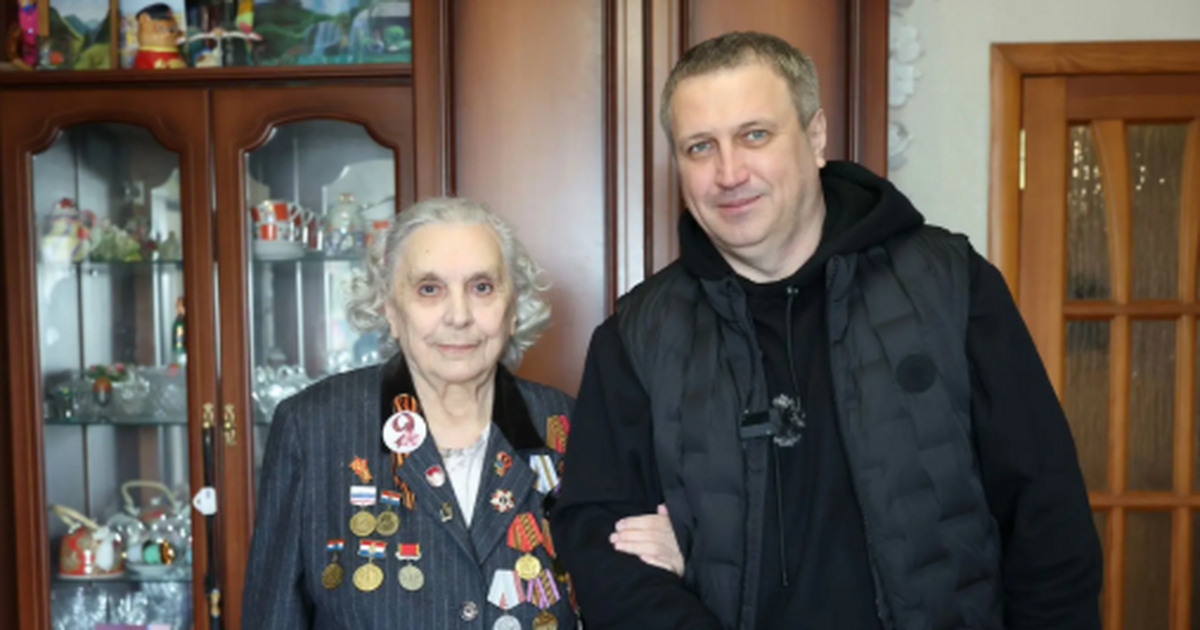 В Самаре Иван Носков поздравил с 90-летием заслуженного педагога Ирину Паршину Ирина Федоровна посвятила более 40 лет работе у...