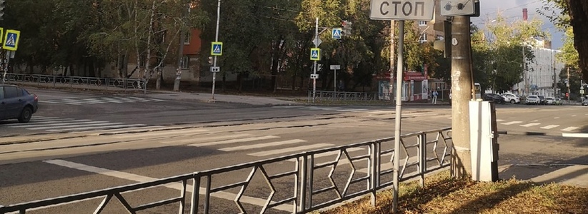 В Самаре 28 июня 2022 года на Волгина и Аэродромной женщина мешала дорожному движению