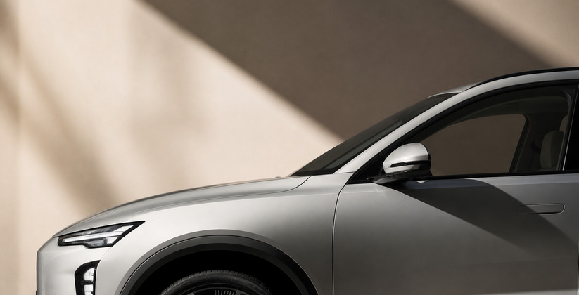 Bentley анонсирует электрический кроссовер Torc...