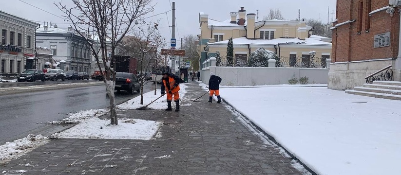 Цена на поездку в такси взлетела до 1000 рублей...