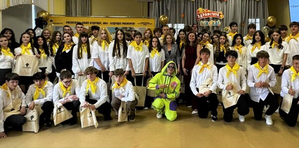 В Самаре 54 школьника начали обучение в «Роснеф...
