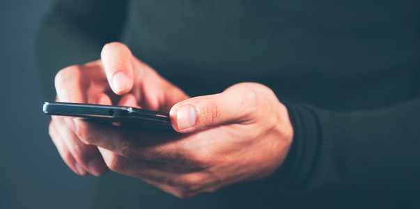 Роботы на базе ИИ ускоряют решение вопросов в с...