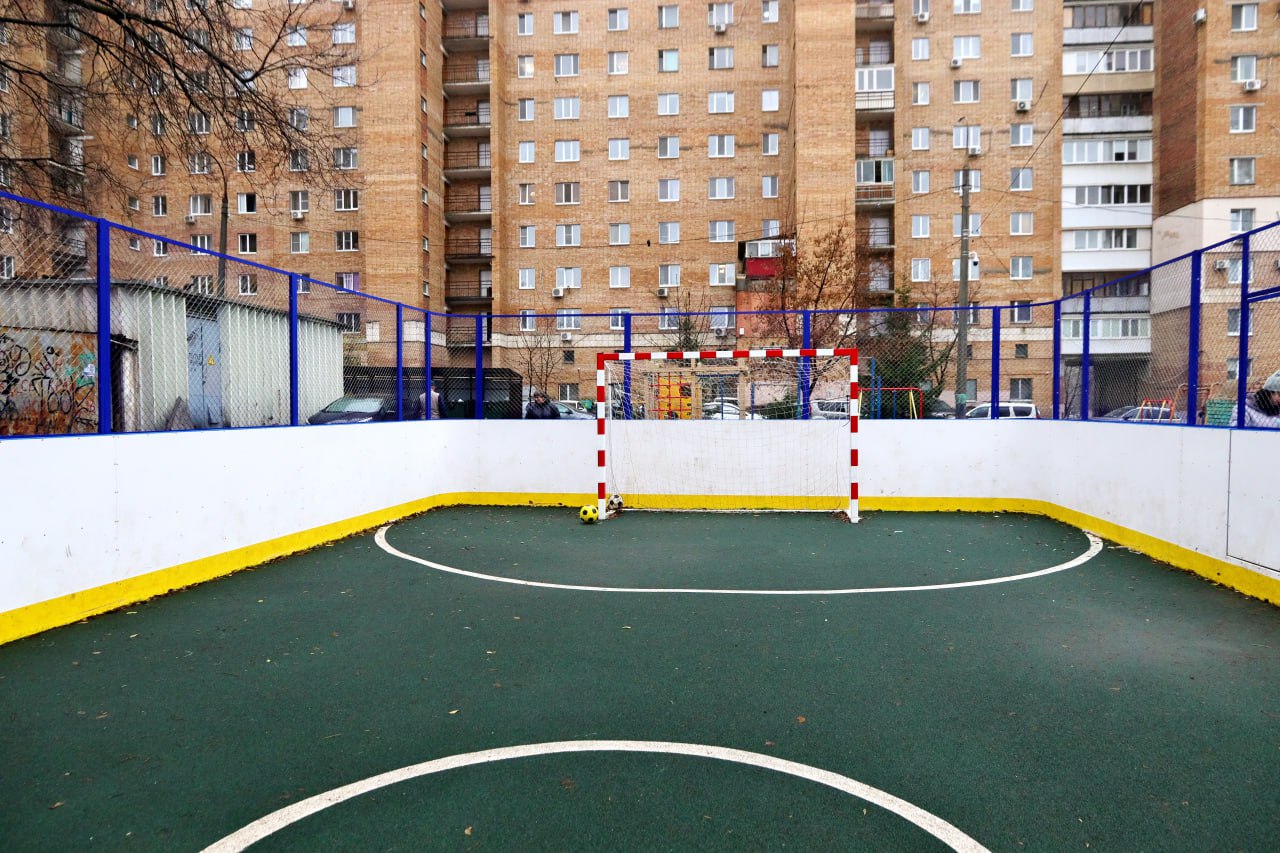 В Самаре завершают благоустройство сквера имени героя Чудайкина