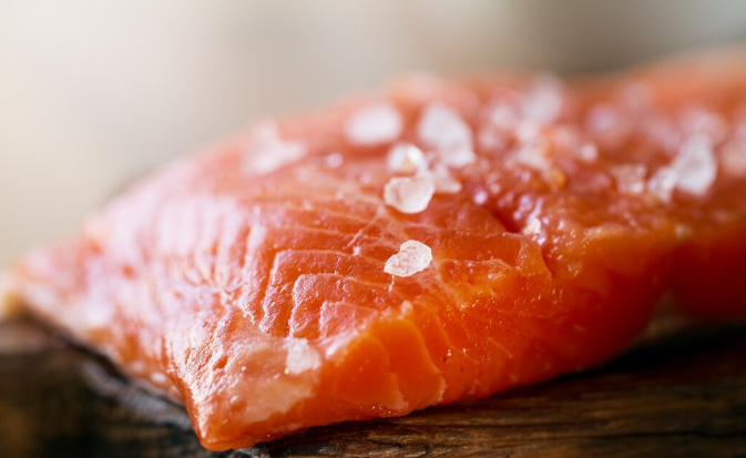 Нашла в Чижике кильку за 99 рублей: ароматный посол, от которого муж съел всю банку и просит еще