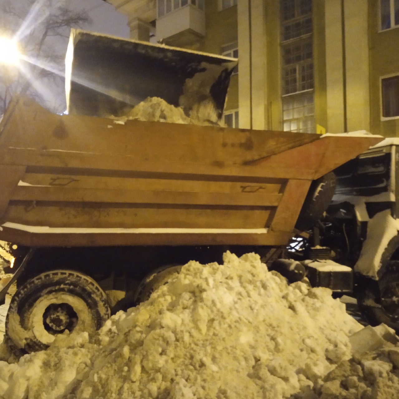Мэр Самары Лапушкина рассказала о судьбе пугающей снежной горы-монстра на заводе Тарасова