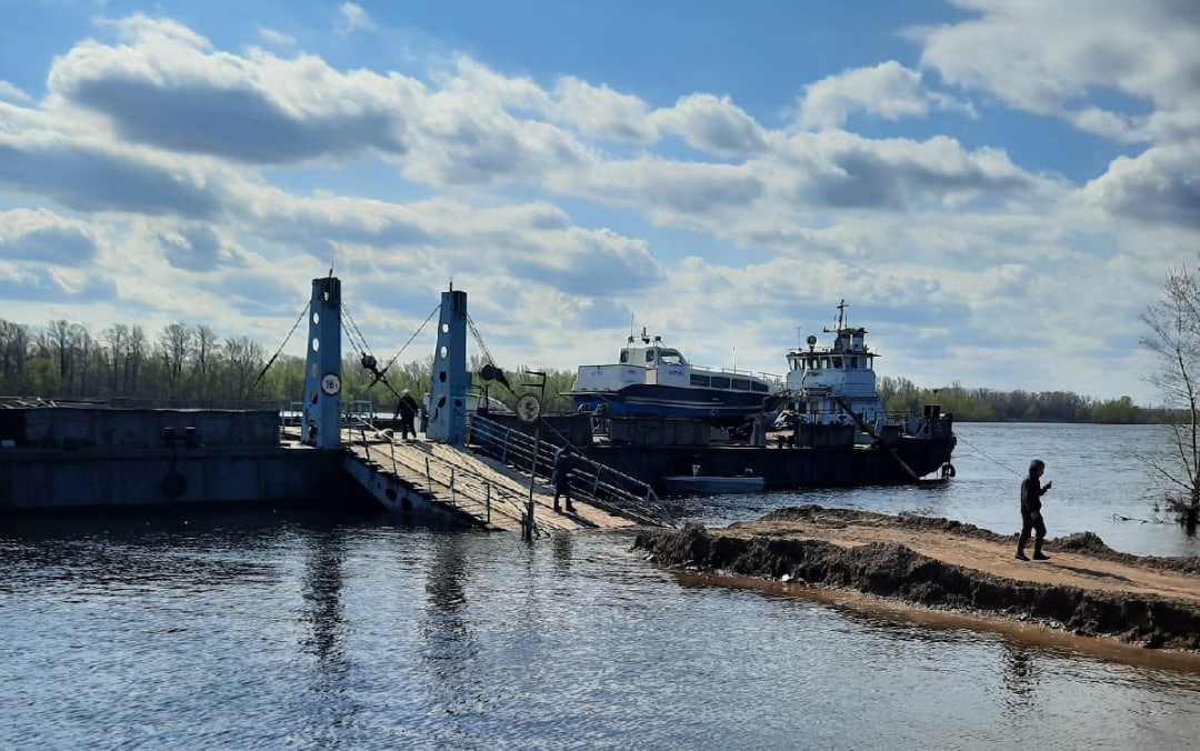 Работу грузовой переправы Самара — Рождествено закончили 26 апреля 2022 года из-за паводка
