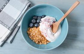 Nutrients: Греческий йогурт стимулирует обновле...