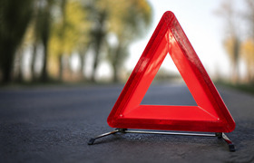 Две женщины пострадали в столкновении автобуса ...