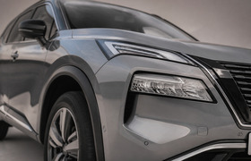 Nissan представил новый X-Trail. Это гибридный ...