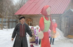Самарский Ивашечка рассказал, как праздновали Масленицу на Руси: традиции, задабривание медведей, споры с духовенством