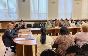 Александр Живайкин встретился с жителями Кинель...